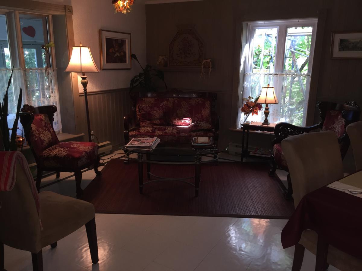 Auberge Petite Plaisance La Malbaie Esterno foto