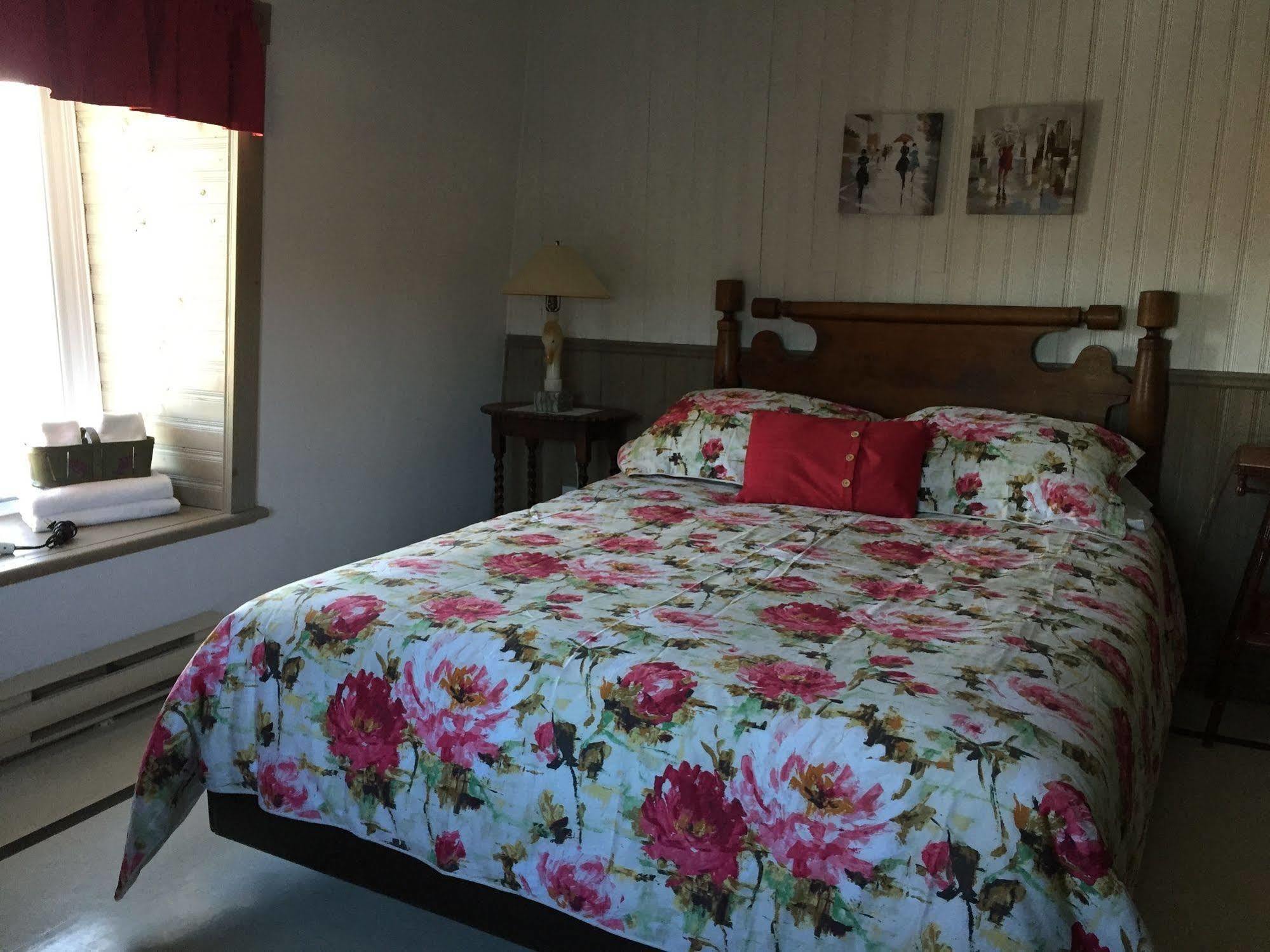 Auberge Petite Plaisance La Malbaie Esterno foto