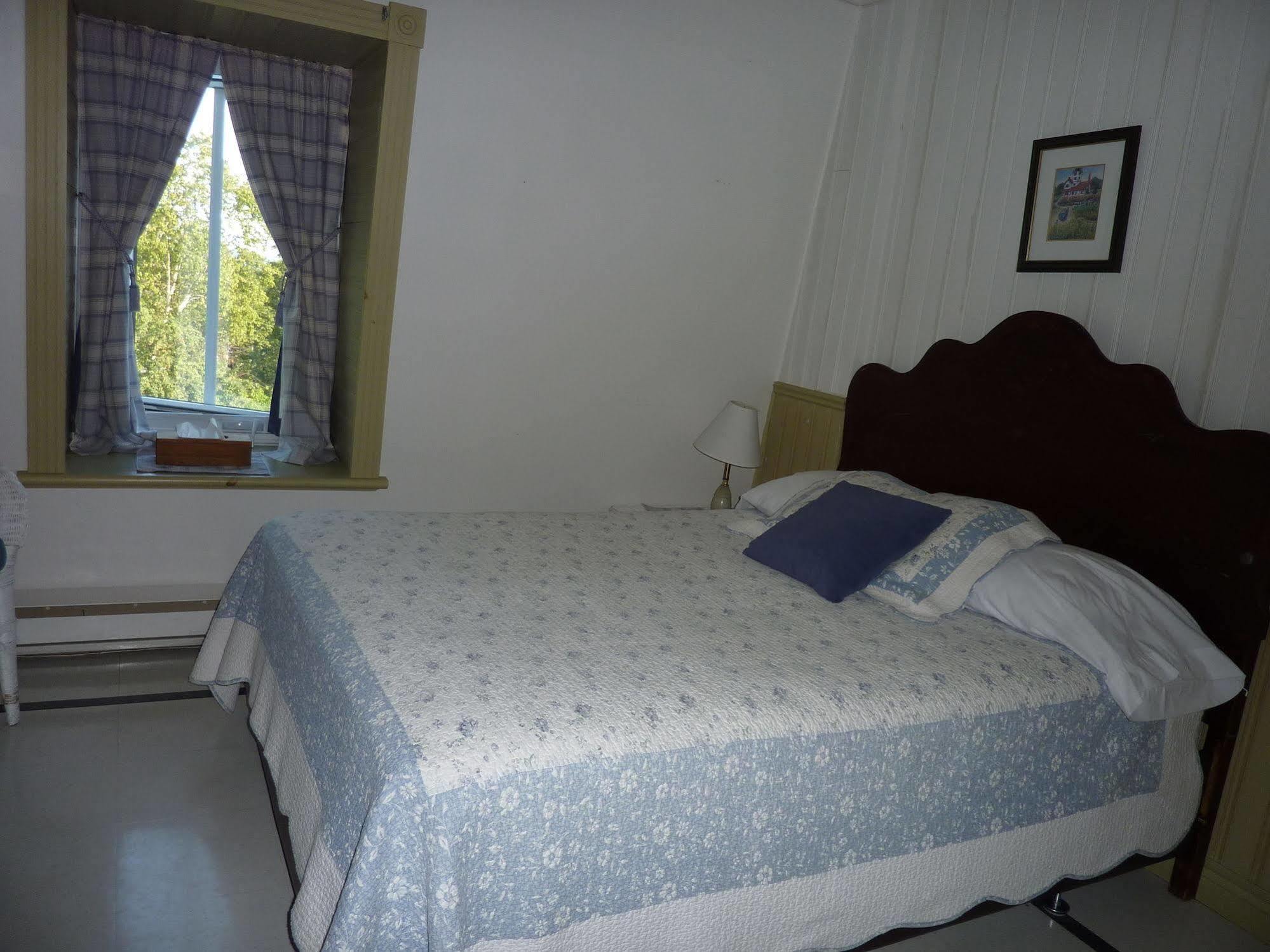 Auberge Petite Plaisance La Malbaie Esterno foto