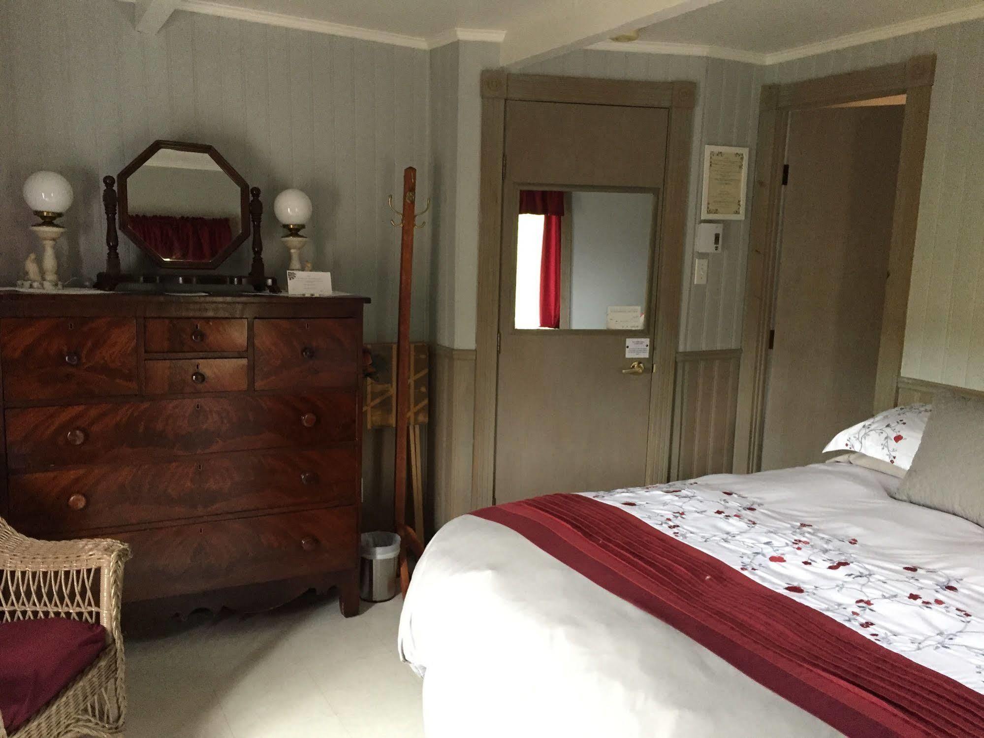 Auberge Petite Plaisance La Malbaie Esterno foto