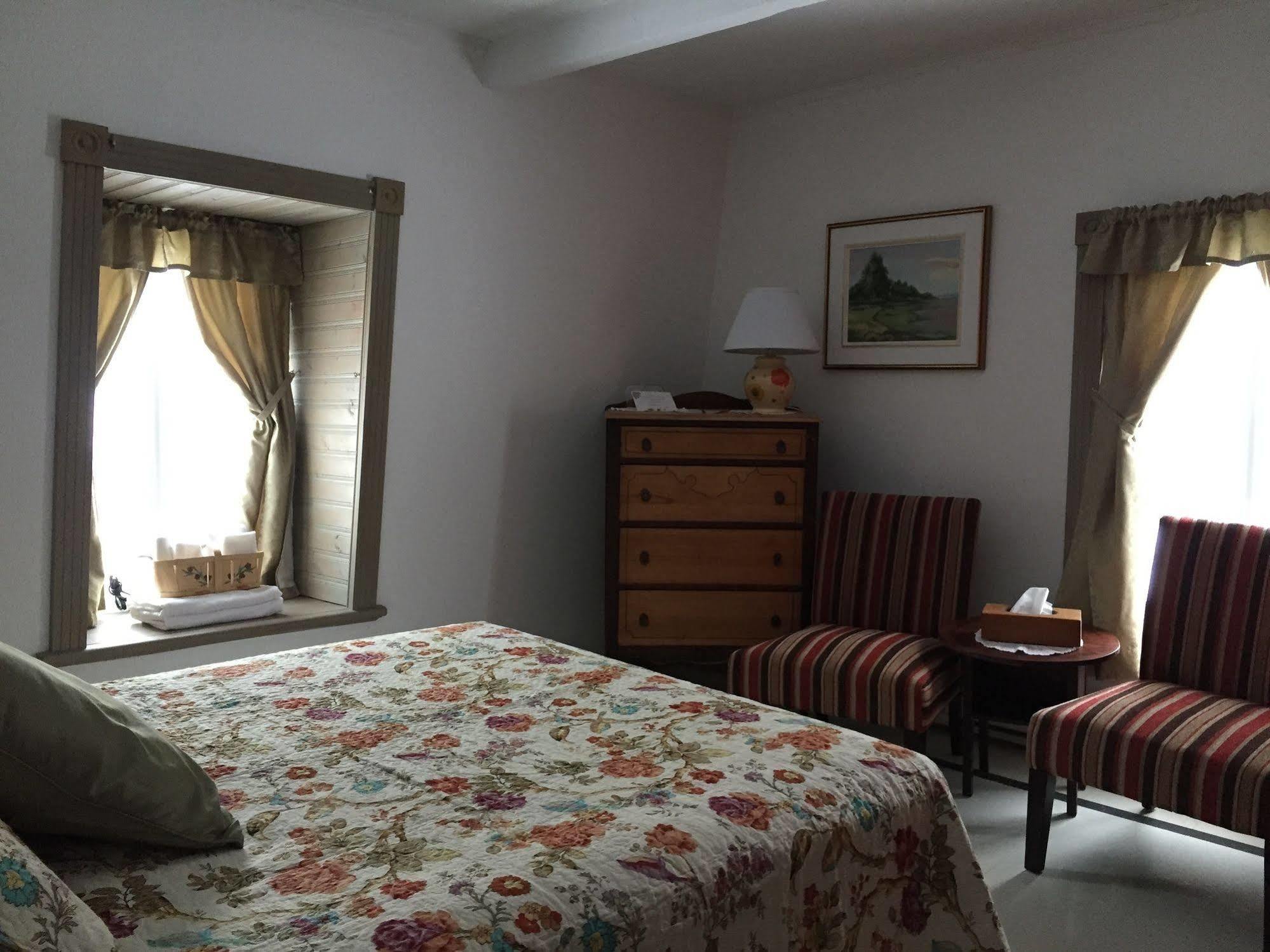 Auberge Petite Plaisance La Malbaie Esterno foto