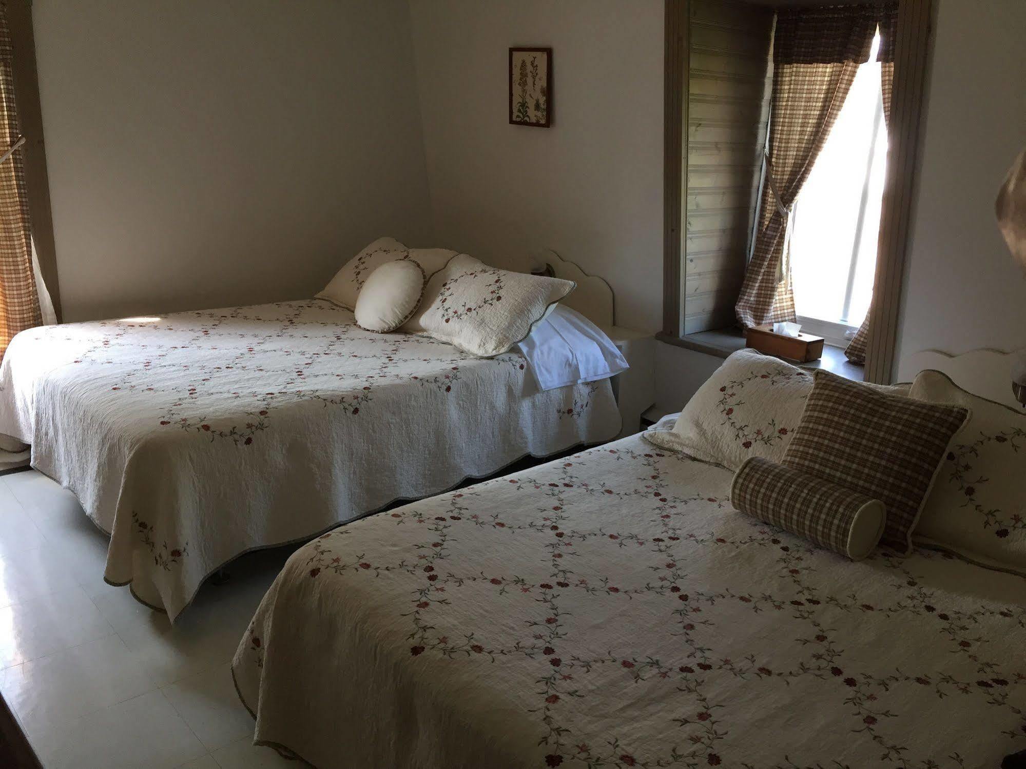 Auberge Petite Plaisance La Malbaie Esterno foto