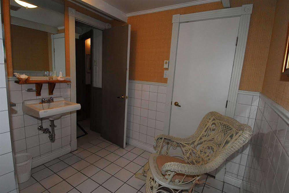 Auberge Petite Plaisance La Malbaie Esterno foto
